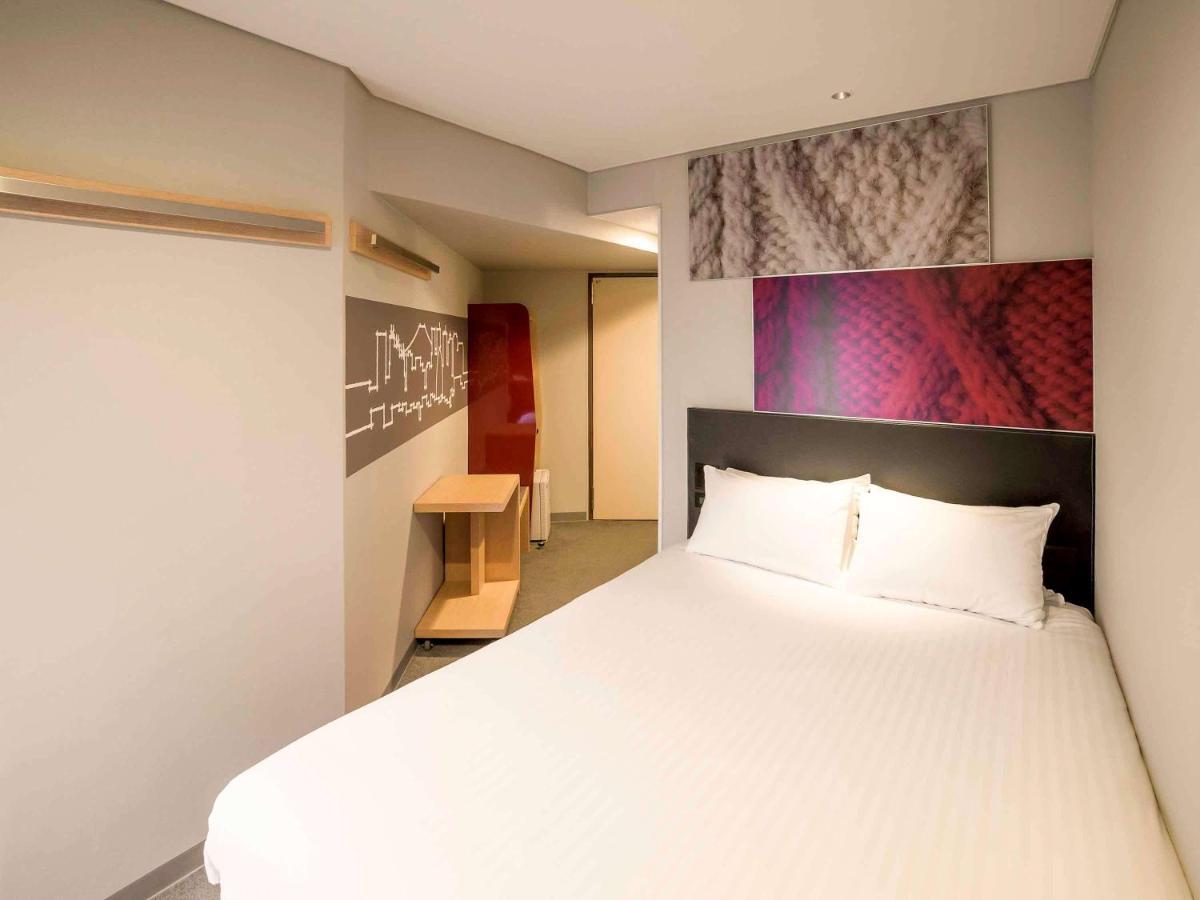 Ibis Tokyo Shinjuku Hotel Екстериор снимка