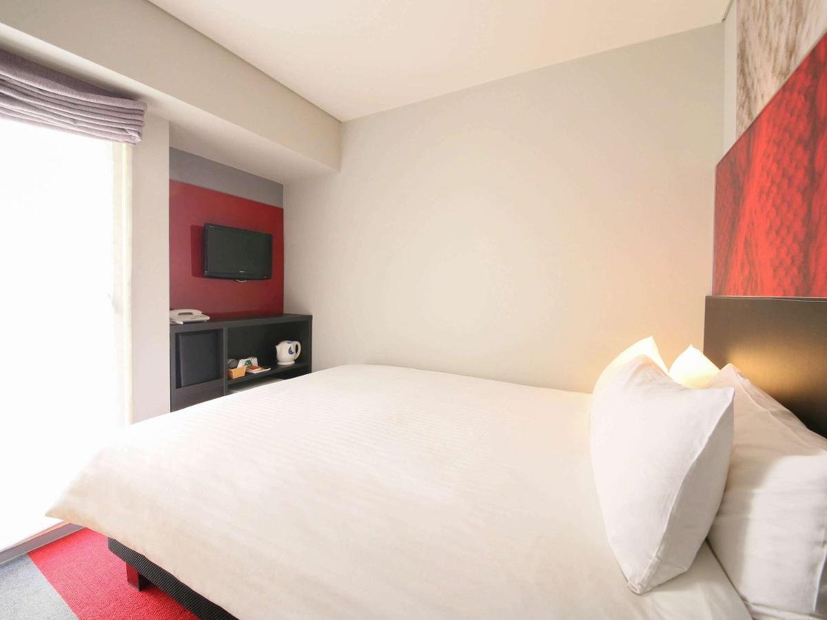 Ibis Tokyo Shinjuku Hotel Екстериор снимка